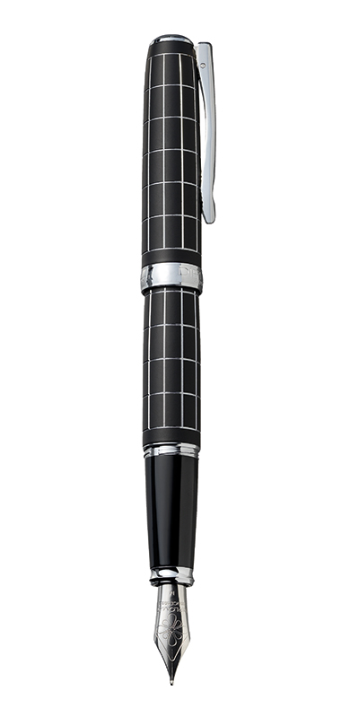 Diplomat Excellence A plus - Rhomb Guilloche Lapis Black - stilou cu penita M, din otel inoxidabil