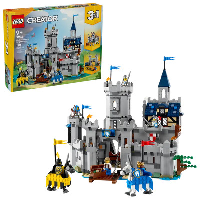 LEGO. Castel medieval cu cai si cavaleri