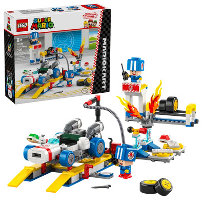 LEGO. Mario Kart Garajul lui Toad - distractie si cursa interactiva