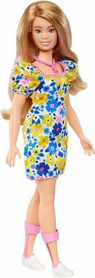 Papusa Barbie Fashionistas, cu sindromul Down si rochie inflorata