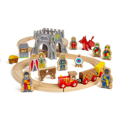 Set trenulet - Aventuri la castel